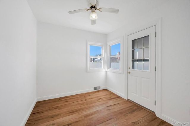 627 10th Avenue, New Hyde Park, NY 11040