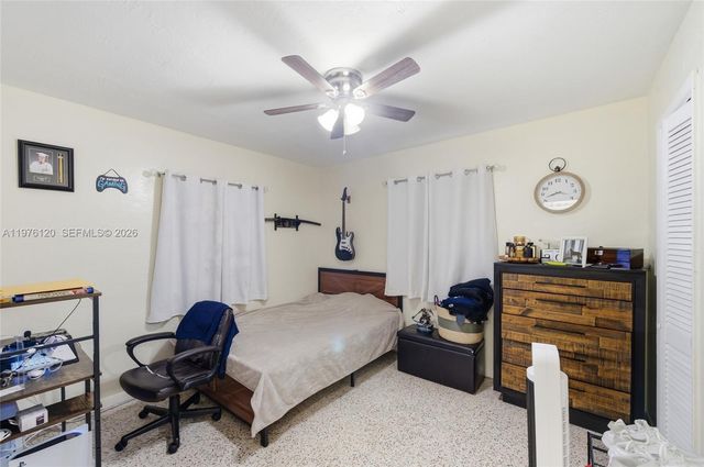 831 NW 34th Ave, Miami, FL 33125