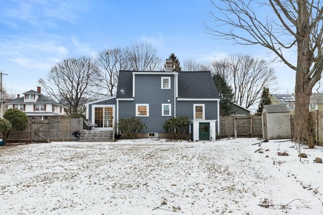 53 Perkins St, Stoneham, MA 02180