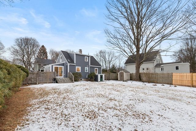 53 Perkins St, Stoneham, MA 02180