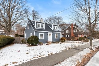 53 Perkins St, Stoneham, MA 02180