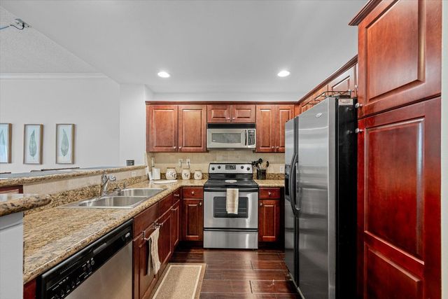 11771 St Andrews Place 103, Wellington, FL 33414