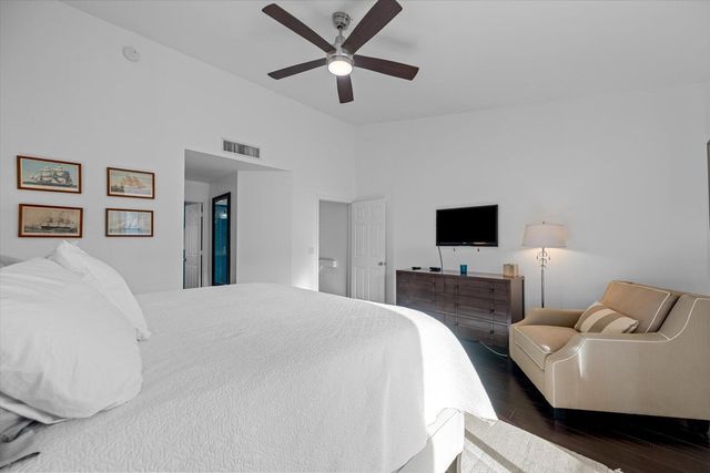 11771 St Andrews Place 103, Wellington, FL 33414