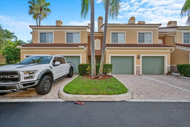 11771 St Andrews Place 103, Wellington, FL 33414