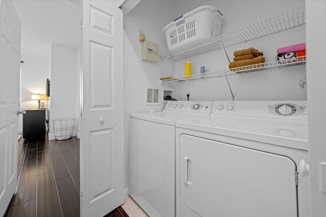 11771 St Andrews Place 103, Wellington, FL 33414