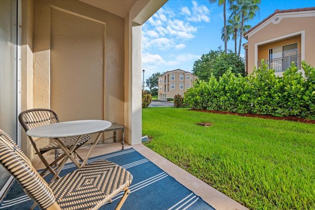 11771 St Andrews Place 103, Wellington, FL 33414