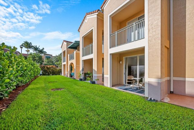 11771 St Andrews Place 103, Wellington, FL 33414
