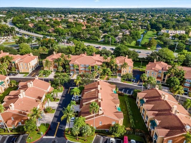 11771 St Andrews Place 103, Wellington, FL 33414