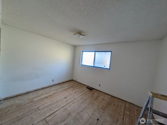 22508 51st Avenue W, Mountlake Terrace, WA 98043