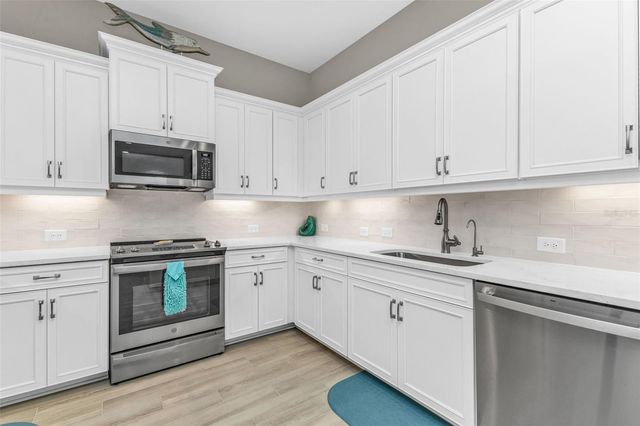 24744 BUCKINGHAM WAY, Punta Gorda, FL 33980