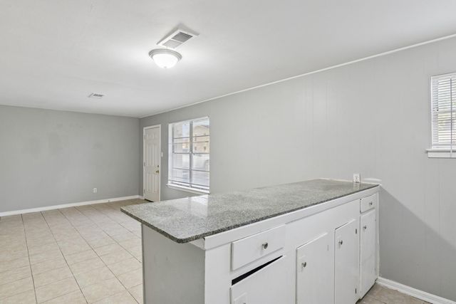 3635 N Macgregor Way 22, Houston, TX 77004