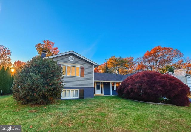 4816 DODSON DR, Annandale, VA 22003