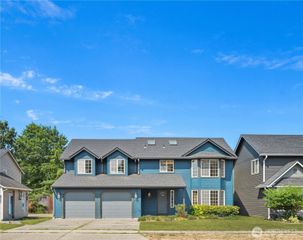 2729 42nd Avenue, Longview, WA 98632
