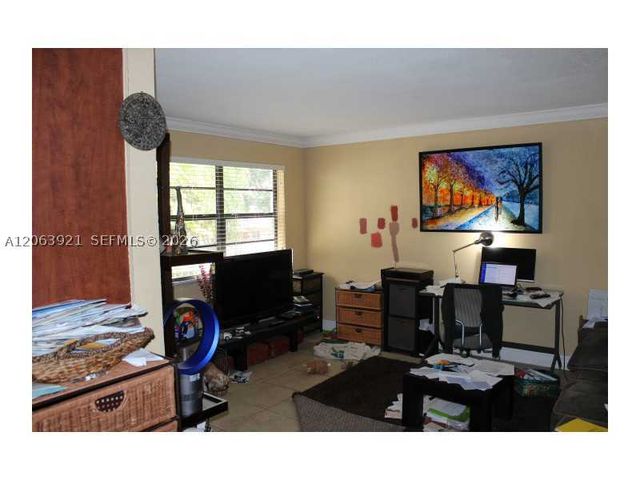 1925 Madison St 19, Hollywood, FL 33020