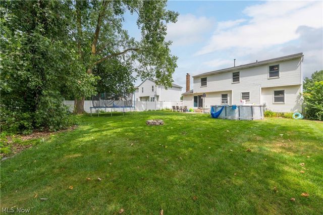 4218 Canterbury Drive, Brunswick, OH 44212