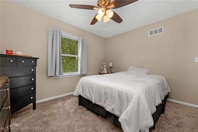 4218 Canterbury Drive, Brunswick, OH 44212