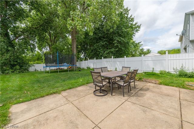 4218 Canterbury Drive, Brunswick, OH 44212