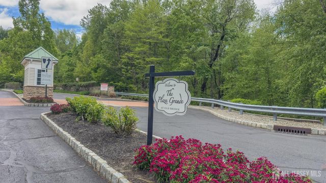 6205 Falston Circle, Old Bridge, NJ 08857