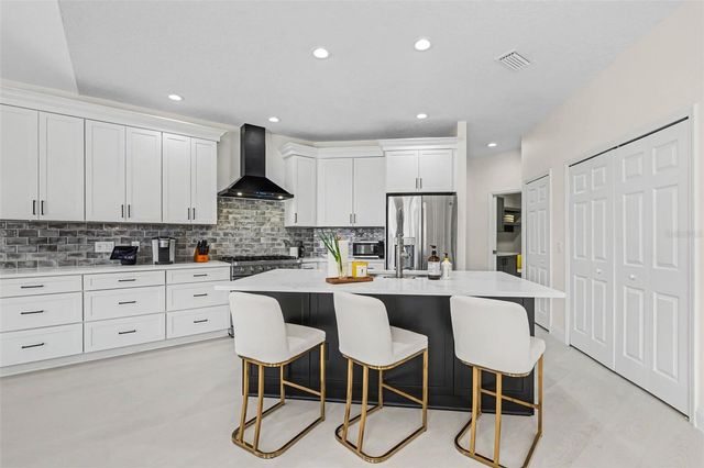 11710 SOFT RUSH TERRACE, Lakewood Ranch, FL 34202