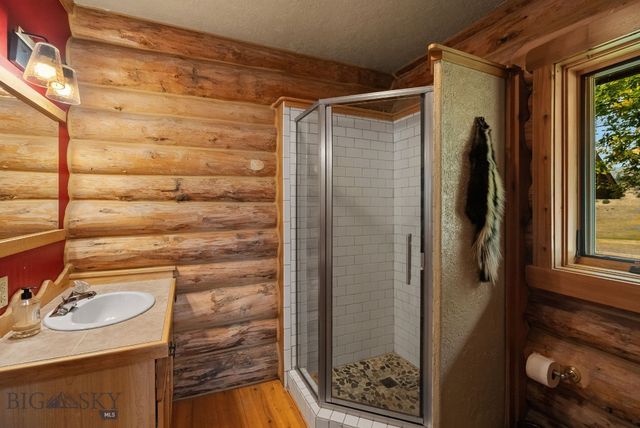 7203 Round Mountain Road, Belgrade, MT 59714