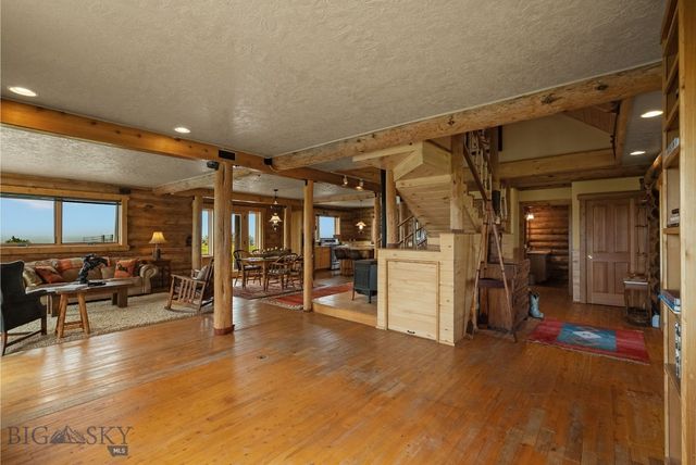 7203 Round Mountain Road, Belgrade, MT 59714