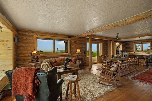 7203 Round Mountain Road, Belgrade, MT 59714