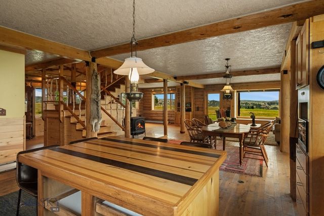 7203 Round Mountain Road, Belgrade, MT 59714