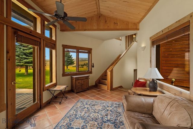 7203 Round Mountain Road, Belgrade, MT 59714