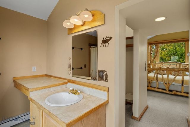 7203 Round Mountain Road, Belgrade, MT 59714