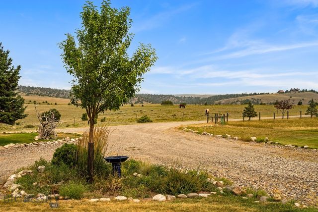 7203 Round Mountain Road, Belgrade, MT 59714