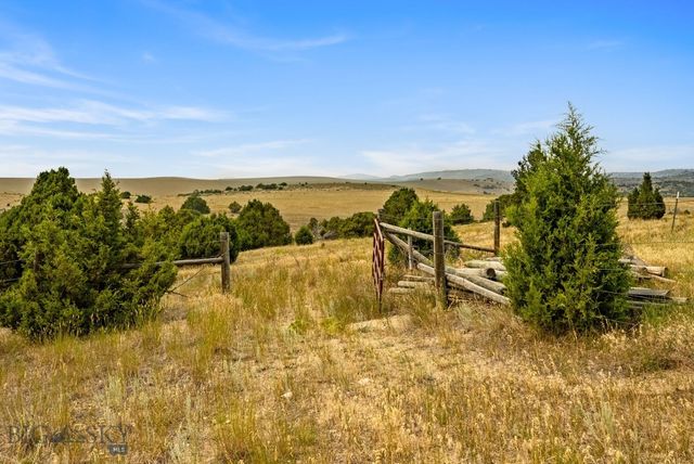 7203 Round Mountain Road, Belgrade, MT 59714