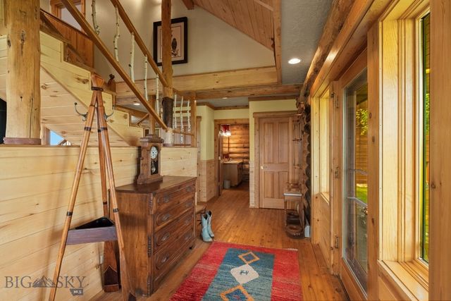 7203 Round Mountain Road, Belgrade, MT 59714