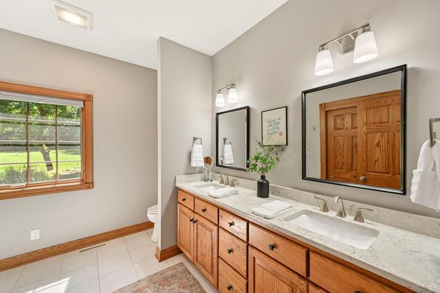 8510 W Hawthorne ROAD, Mequon, WI 53097