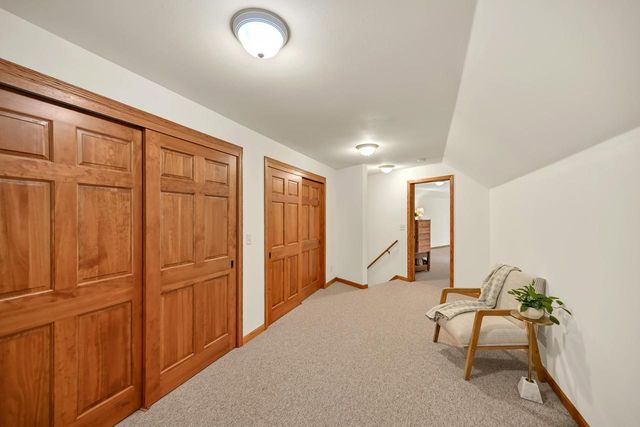 8510 W Hawthorne ROAD, Mequon, WI 53097