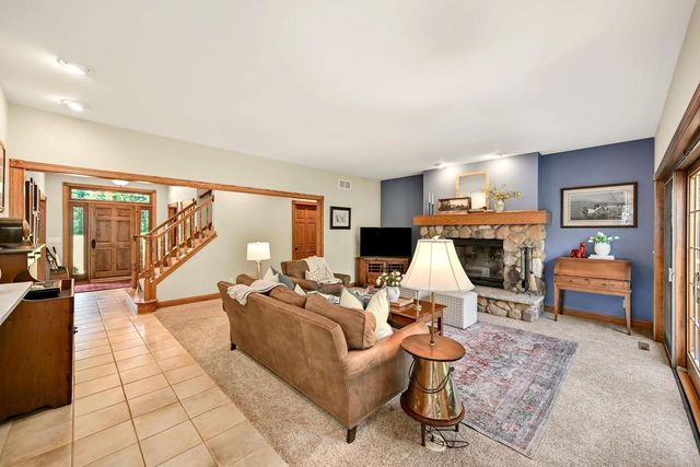 8510 W Hawthorne ROAD, Mequon, WI 53097