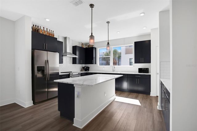 2506 W CLEVELAND STREET 9, Tampa, FL 33609