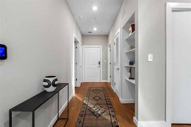 2505 Thornton RD 3212, Austin, TX 78704