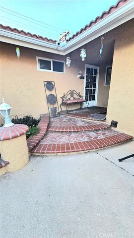 18727 Holmes, Cerritos, CA 90703