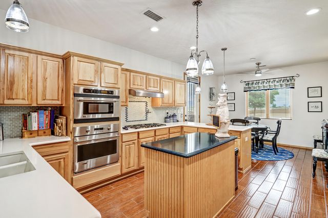 55 El Dorado Road, Corrales, NM 87048