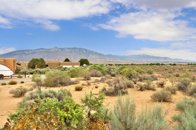 55 El Dorado Road, Corrales, NM 87048