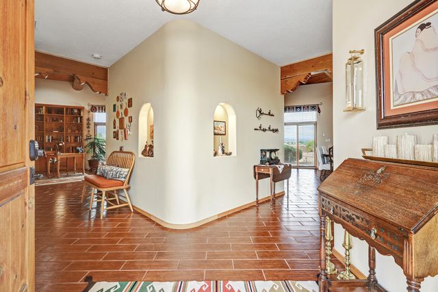 55 El Dorado Road, Corrales, NM 87048