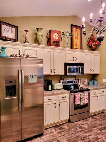 2585 SE Marseille St, Port St Lucie, FL 34952