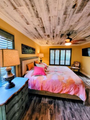 2585 SE Marseille St, Port St Lucie, FL 34952