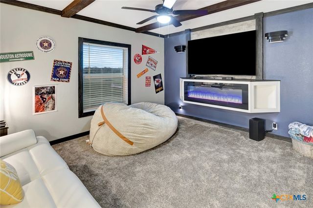 497 W Oaks, Victoria, TX 77905