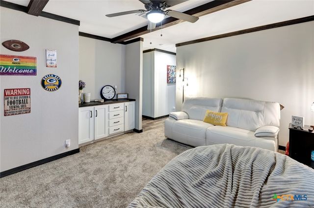 497 W Oaks, Victoria, TX 77905