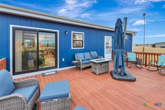 497 W Oaks, Victoria, TX 77905