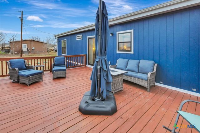 497 W Oaks, Victoria, TX 77905