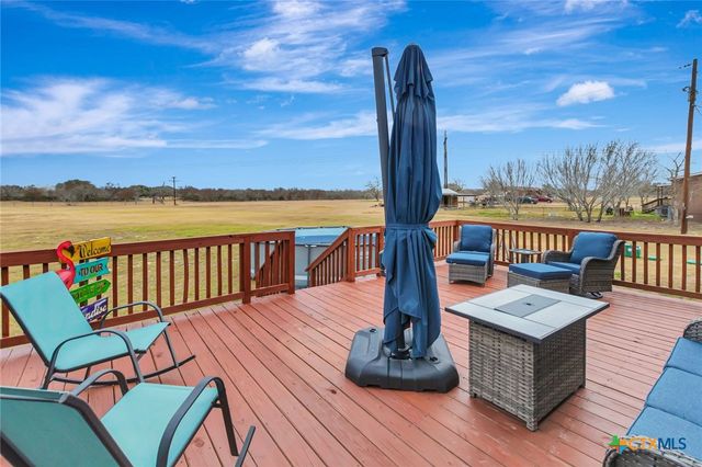 497 W Oaks, Victoria, TX 77905