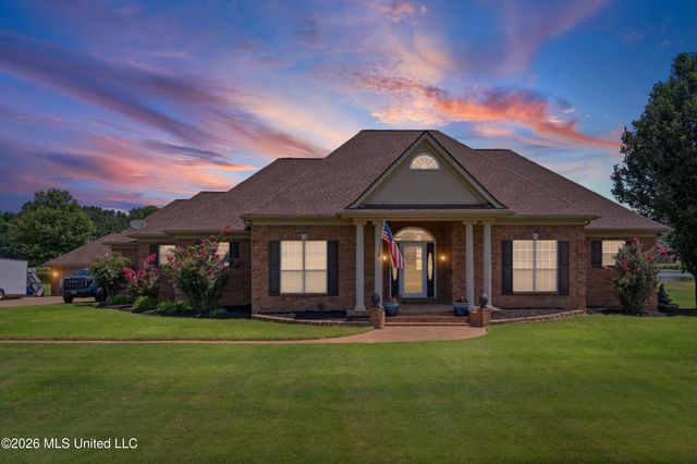1975 Green Village Drive, Hernando, MS 38632