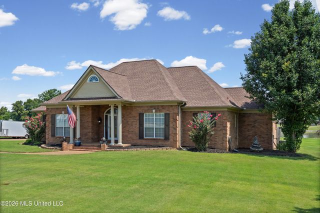 1975 Green Village Drive, Hernando, MS 38632
